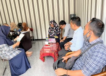 PENDAMPINGAN IZIN HALAL KEDAIREKA GAHARU DI HALAL CENTRE UMSU