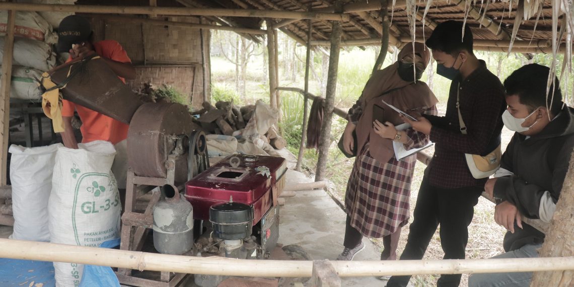 PENGUJIAN MESIN PEMOTONG, KEDAIREKA GAHARU DI STABAT, KAB. LANGKAT