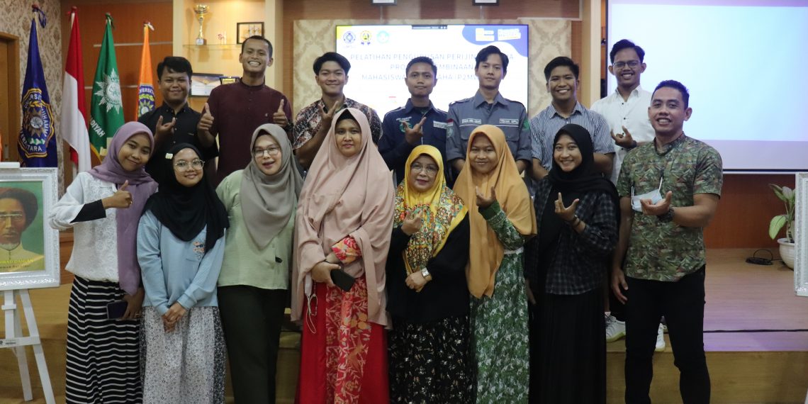 PELATIHAN PENGURUSAN PERIJINAN USAHA UNTUK MAHASISWA P2MW 2022